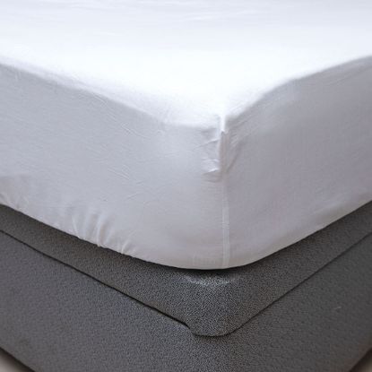 Fitted Sheet White - Double 05/07/2021 15:44:14