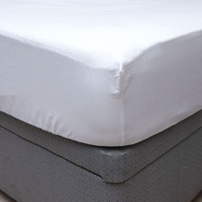 2 Fitted Sheet White - Queen 05/07/2021 15:44:12